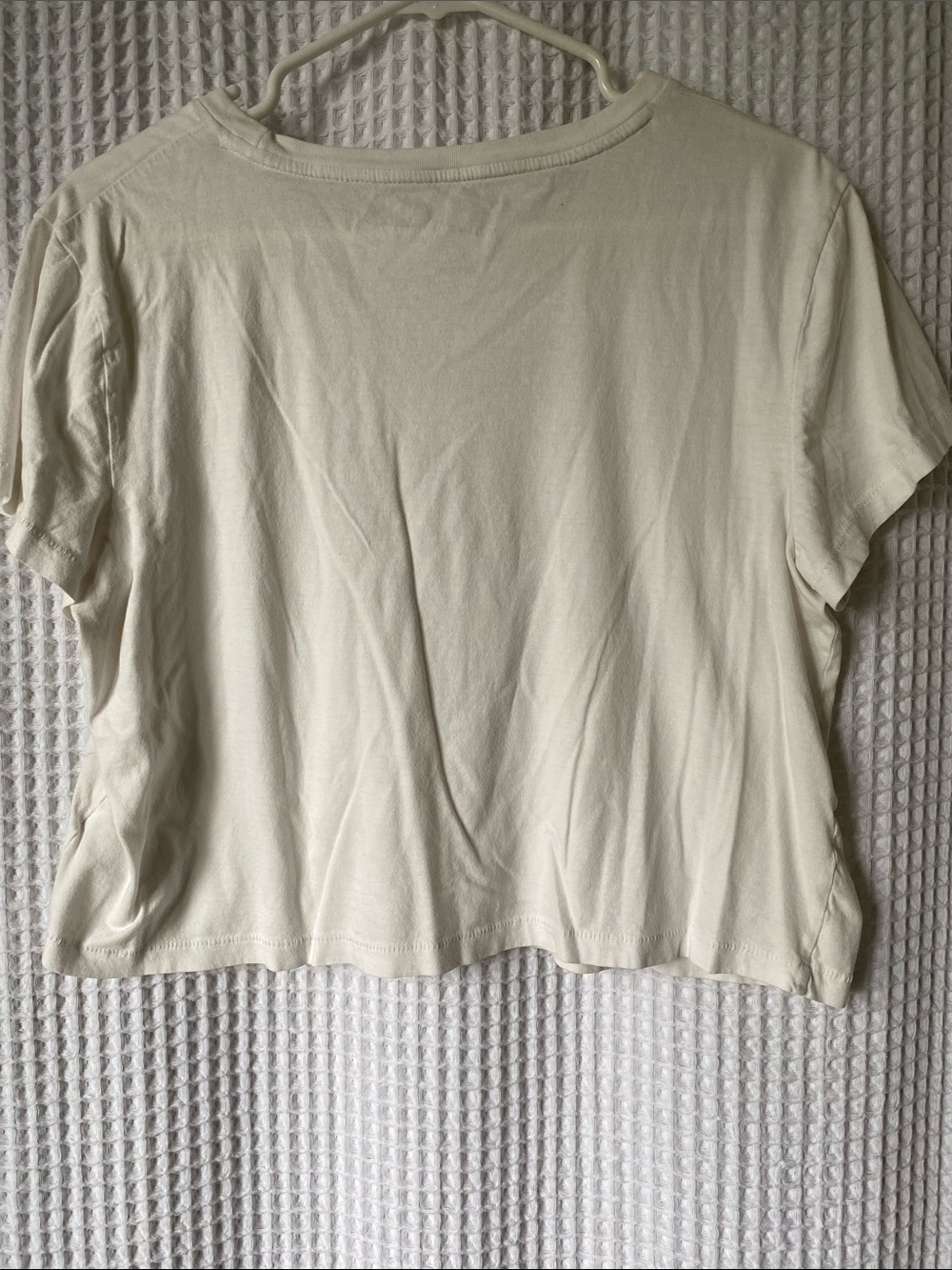 Universal Thread White Short-Sleeve Crop Tee - Picture 3 of 4
